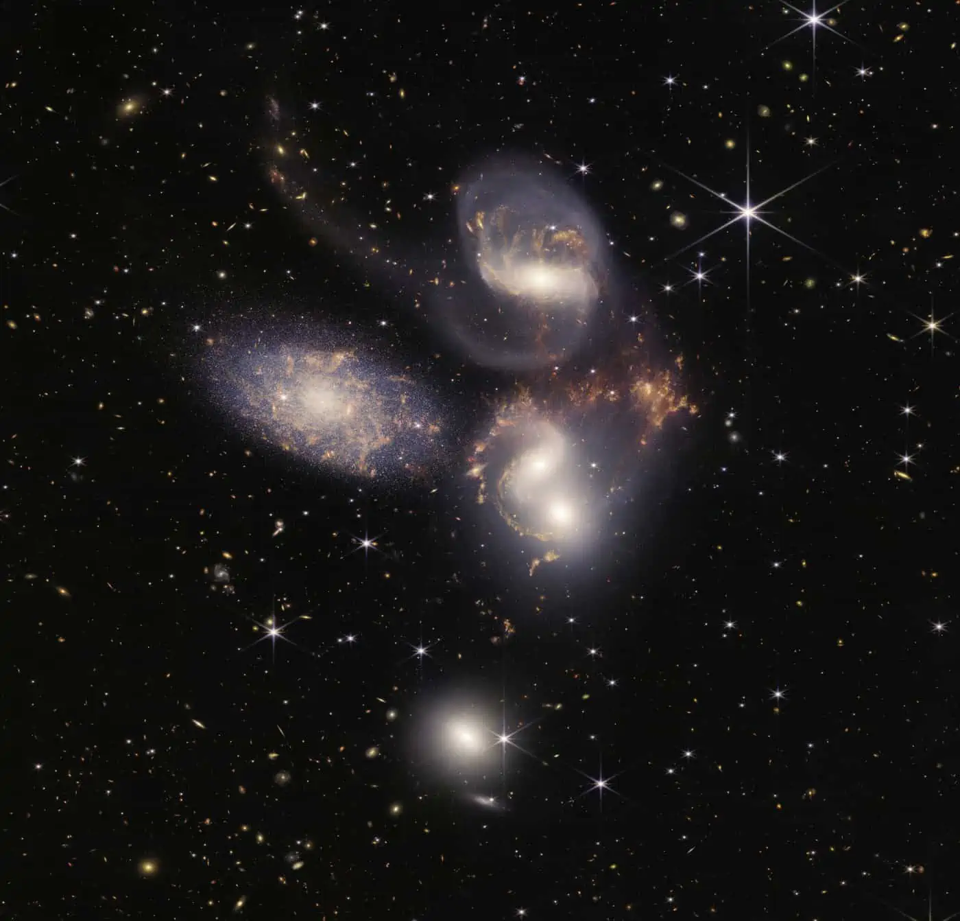 Stephans Quintet James Webb Telescope